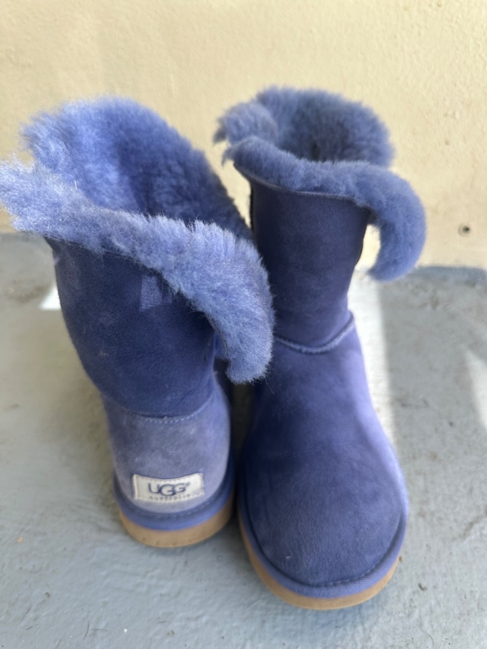Bailey Button UGGS 💜✨ - Picture 4 of 6